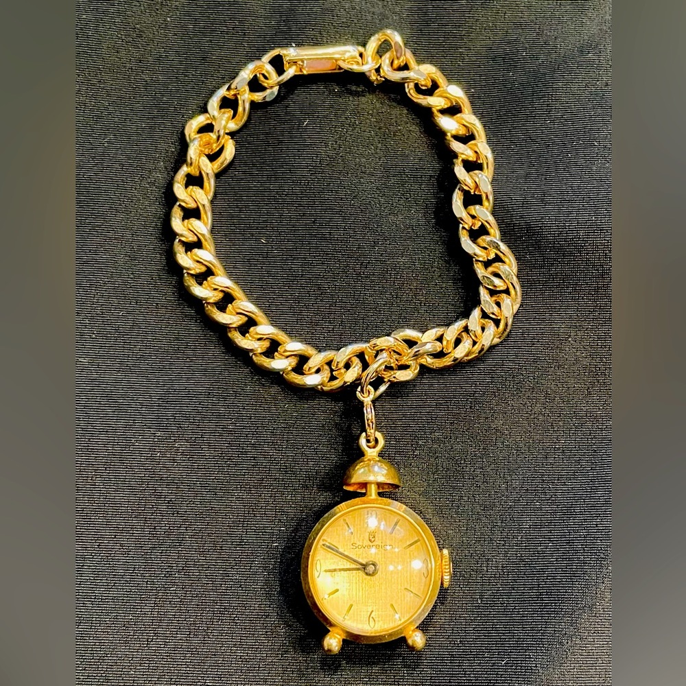 Vintage Sovereign Bubble Alarm Clock Charm Bracelet